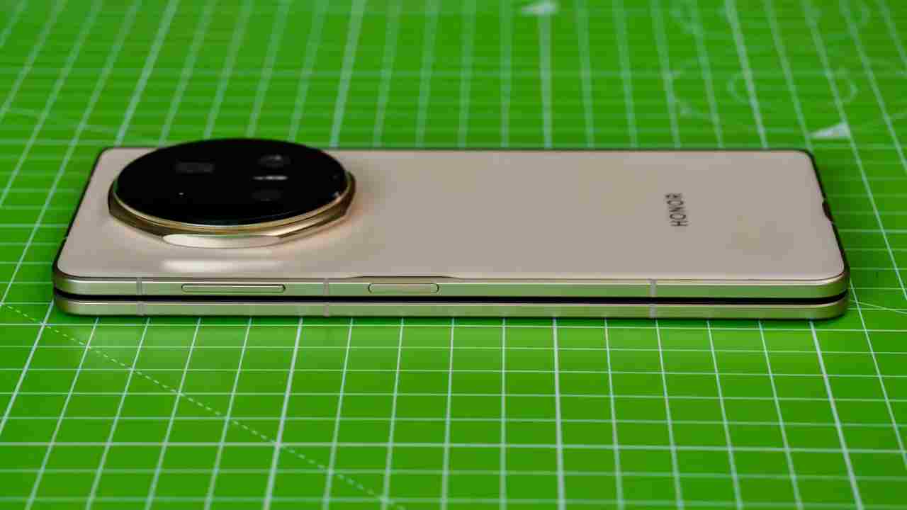 dunyanin en ince katlanabilir telefonu honor magic v5 duyuruldu 1 Zdnyyjhl