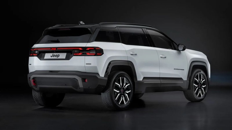 yeni jeep compass electric turkiye pazarina geliyor clio parasina jeep konforu 2 MlOimcqb