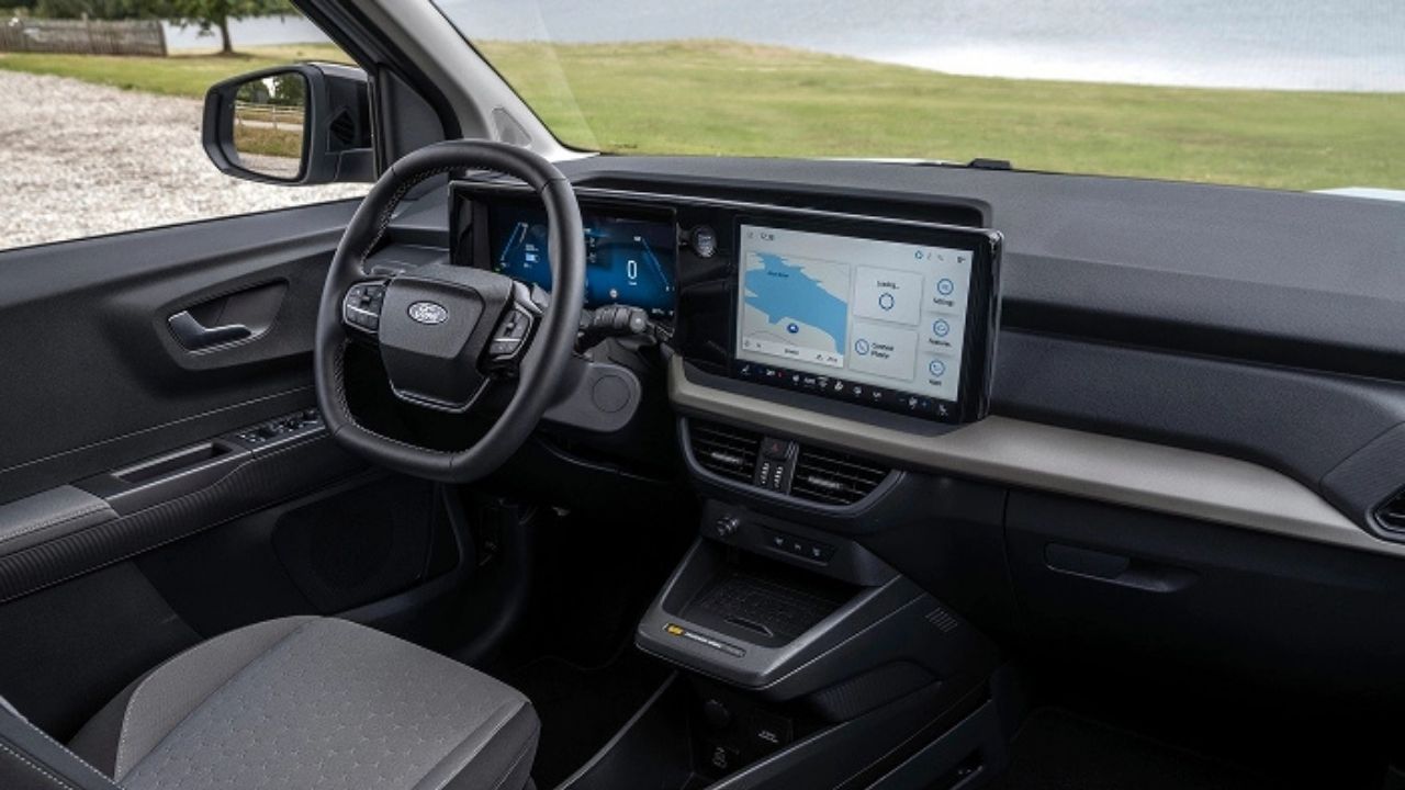 ford e tourneo courier incelemesi yalnizca elektrikli degil birebir vakitte tasinabilir bir ofis 1 C15p9eKE