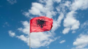 arnavutluk-dunyanin-birinci-yapay-zeka-bakanini-atadi-xwQW8PwW