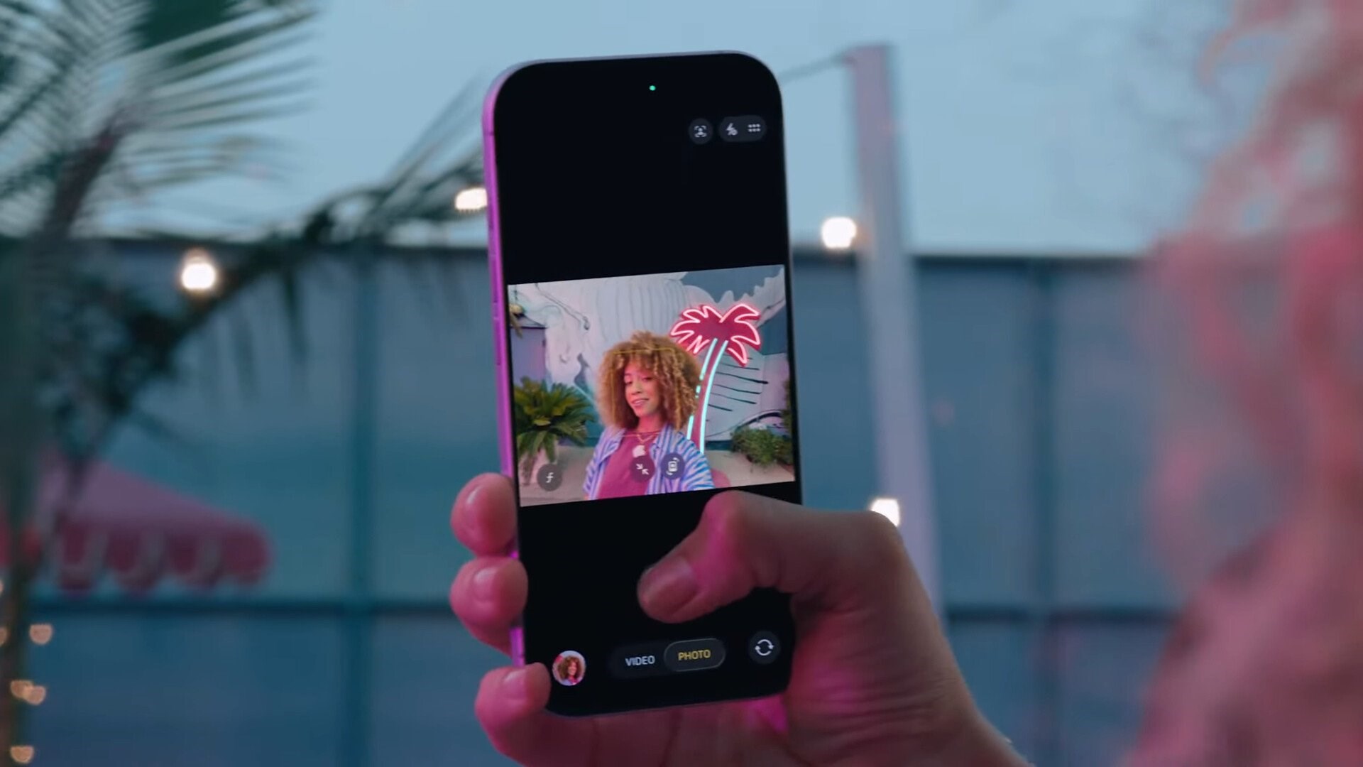 iphone 17 serisiyle gelen yeni on kamera tecrubesi center stage 0