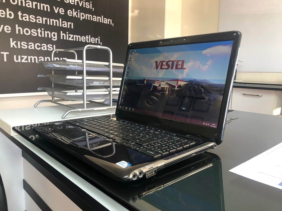 Türkiyede Montajlanan Bilgisayarlar: 2025’te Gerçekten Mantıklı Bir Tercih mi? Vestel